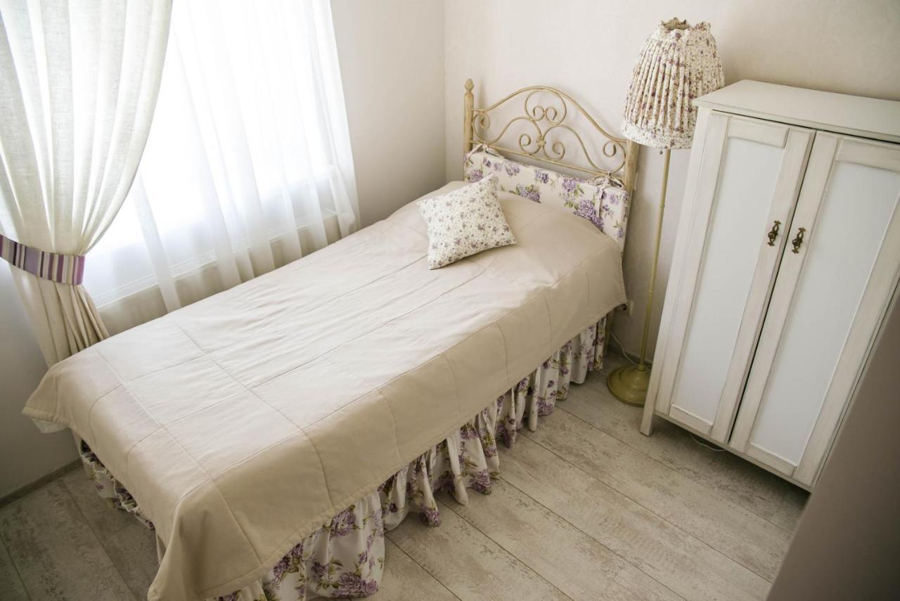 Lambert Hotel Beregszász Kültér fotó