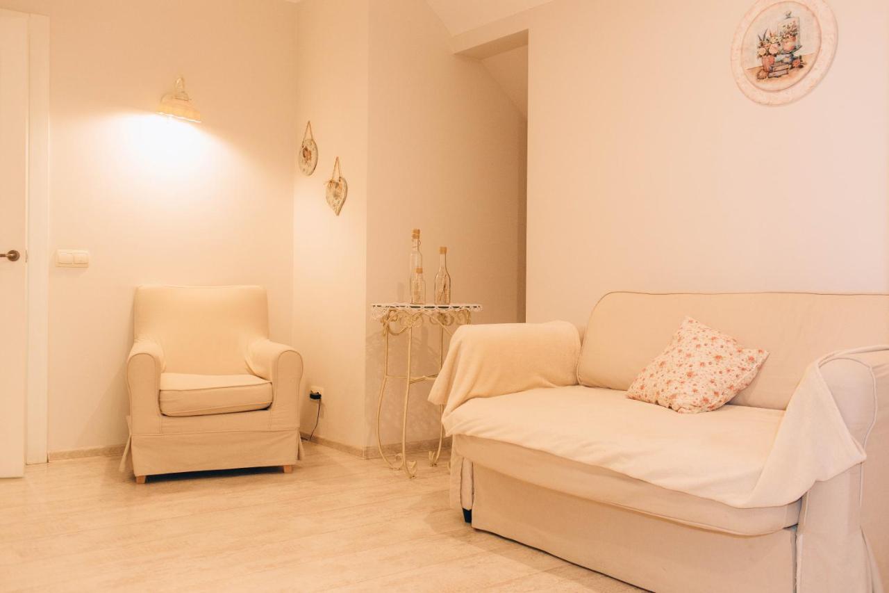 Lambert Hotel Beregszász Kültér fotó